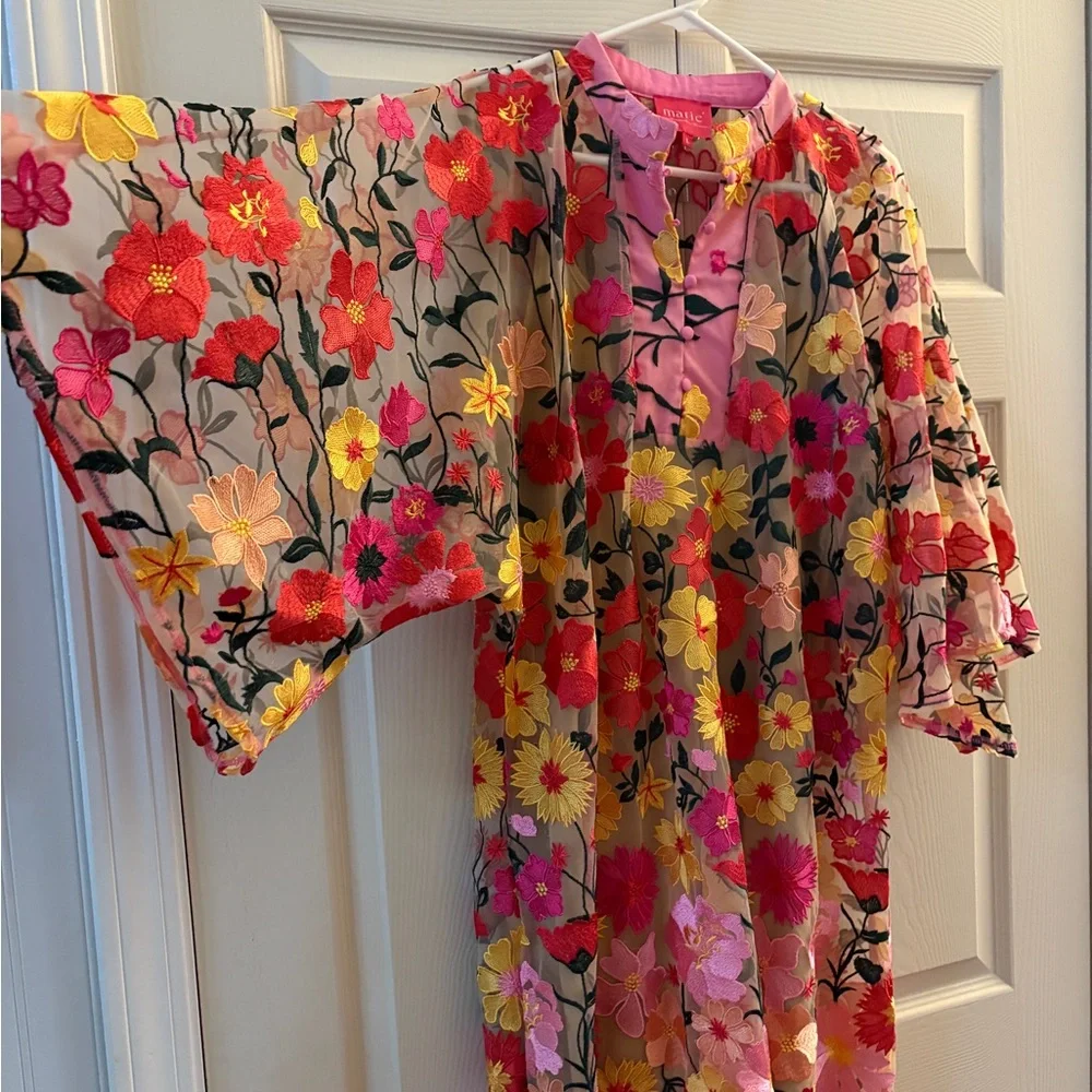 Victoria Dunn Pink Sheer Floral Embroidered Kimono Dress - Picture 2 of 4